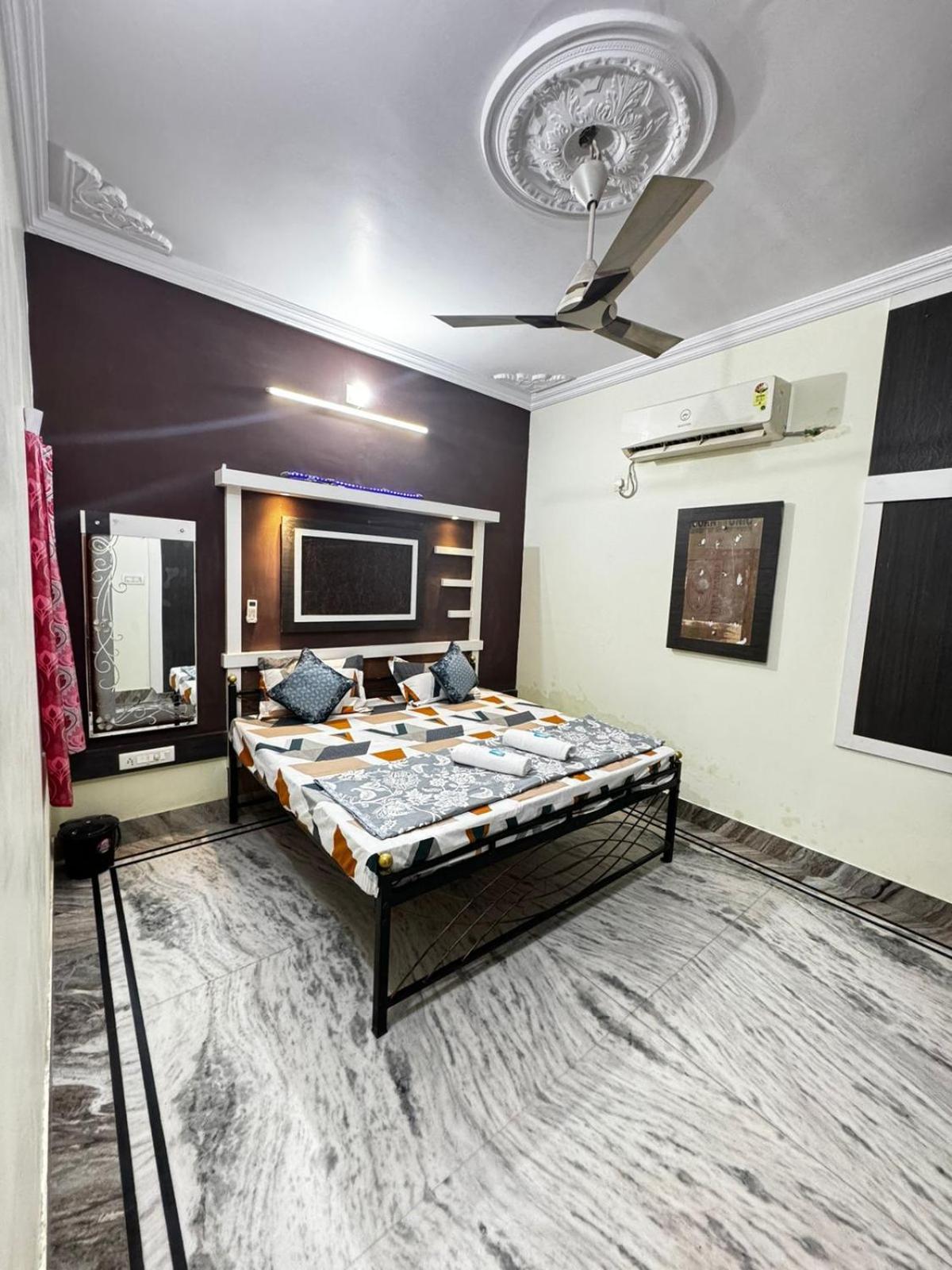 Rose Merry Guesthouse Bikaner Buitenkant foto